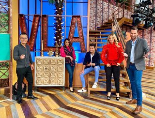 Anette Cuburu feet photo thumbnail