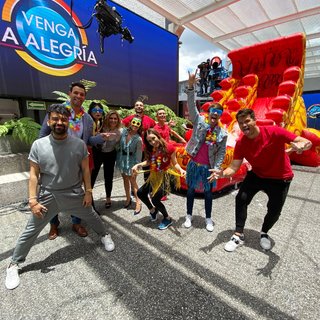 Anette Cuburu feet photo thumbnail