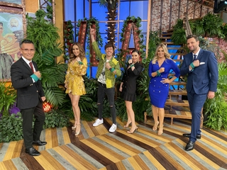 Anette Cuburu feet photo thumbnail