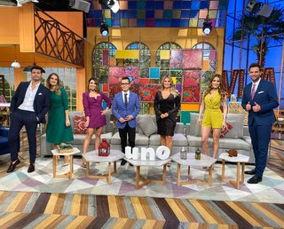 Anette Cuburu feet photo thumbnail