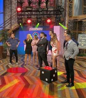 Anette Cuburu feet photo thumbnail