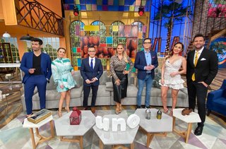 Anette Cuburu feet photo thumbnail