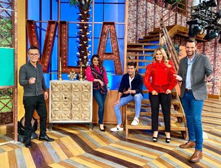 Anette Cuburu feet photo thumbnail