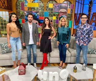 Anette Cuburu feet photo thumbnail