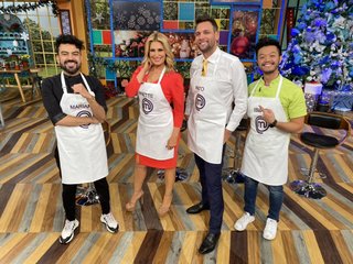 Anette Cuburu feet photo thumbnail