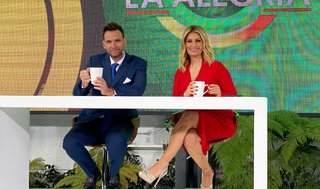 Anette Cuburu feet photo thumbnail