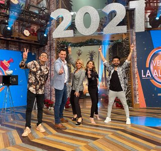 Anette Cuburu feet photo thumbnail