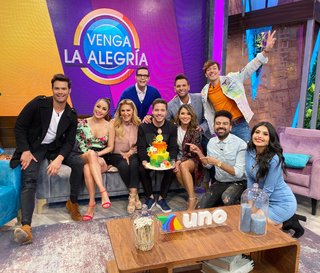 Anette Cuburu feet photo thumbnail