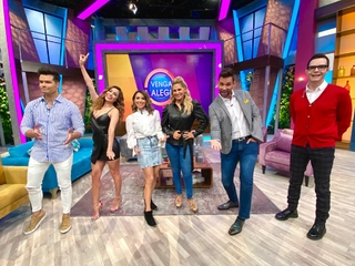 Anette Cuburu feet photo thumbnail