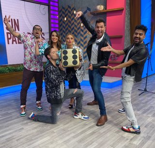 Anette Cuburu feet photo thumbnail