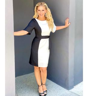 Anette Cuburu feet photo thumbnail