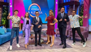 Anette Cuburu feet photo thumbnail