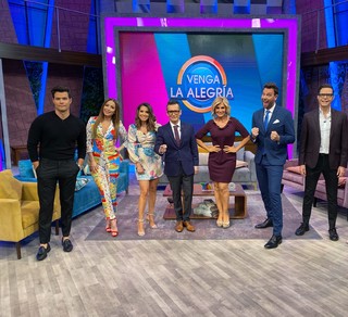 Anette Cuburu feet photo thumbnail