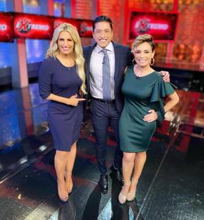 Anette Cuburu feet photo thumbnail