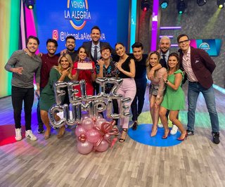 Anette Cuburu feet photo thumbnail