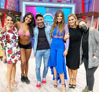 Anette Cuburu feet photo thumbnail