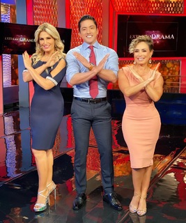 Anette Cuburu feet photo thumbnail