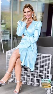 Anette Cuburu feet photo thumbnail