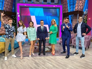 Anette Cuburu feet photo thumbnail