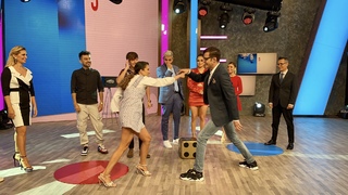 Anette Cuburu feet photo thumbnail