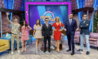 Anette Cuburu feet photo thumbnail