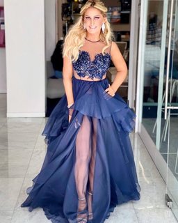 Anette Cuburu feet photo thumbnail