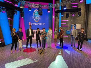 Anette Cuburu feet photo thumbnail