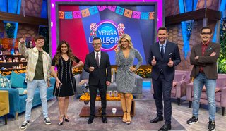 Anette Cuburu feet photo thumbnail