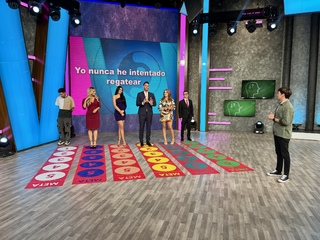 Anette Cuburu feet photo thumbnail