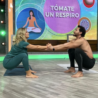 Anette Cuburu feet photo thumbnail