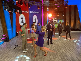 Anette Cuburu feet photo thumbnail