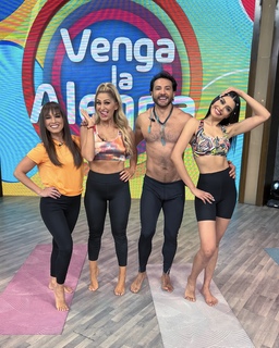 Anette Cuburu feet photo thumbnail