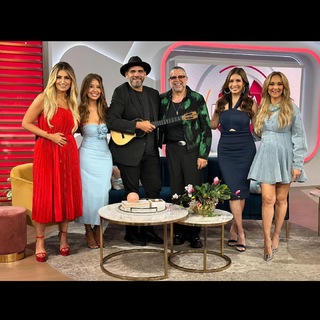 Anette Cuburu feet photo thumbnail