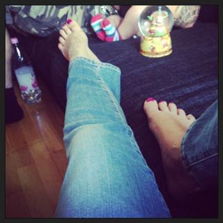 Anette Olzon feet photo thumbnail
