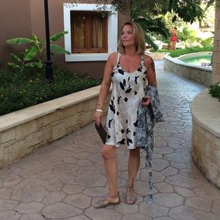 Anette Olzon feet photo thumbnail