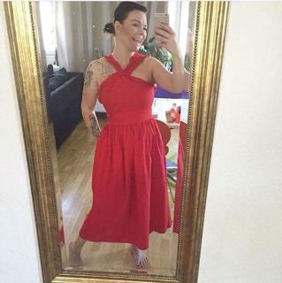 Anette Olzon feet photo thumbnail