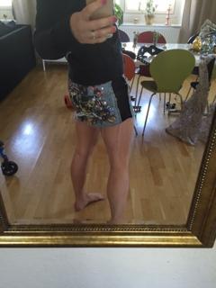 Anette Olzon feet photo thumbnail
