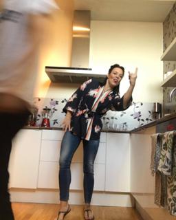 Anette Olzon feet photo thumbnail