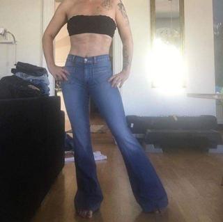 Anette Olzon feet photo thumbnail