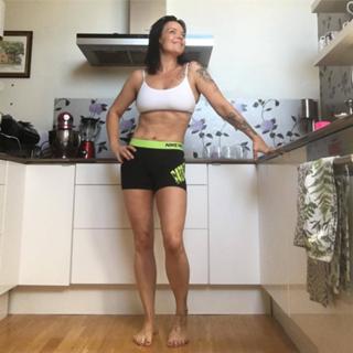 Anette Olzon feet photo thumbnail