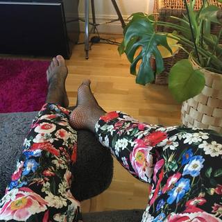 Anette Olzon feet photo thumbnail