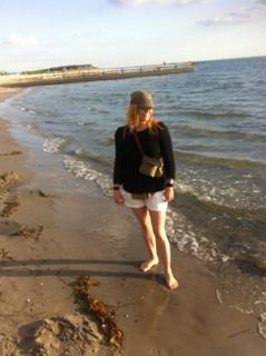 Anette Olzon feet photo thumbnail