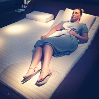 Anfisa Chekhova feet photo thumbnail