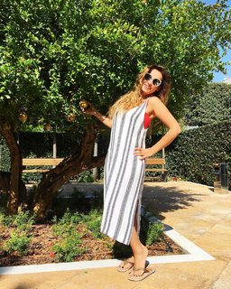 Anfisa Chekhova feet photo thumbnail