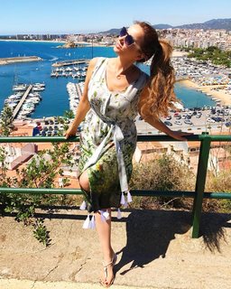 Anfisa Chekhova feet photo thumbnail