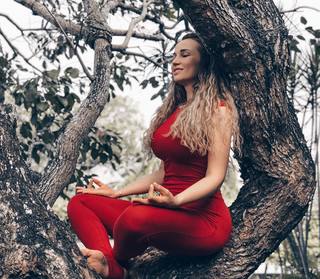 Anfisa Chekhova feet photo thumbnail