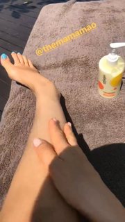 Anfisa Chekhova feet photo thumbnail