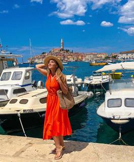 Anfisa Chekhova feet photo thumbnail