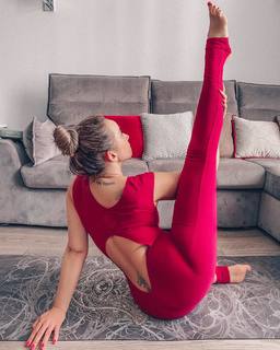 Anfisa Chekhova feet photo thumbnail