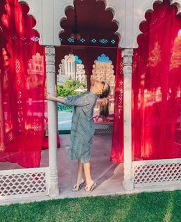 Anfisa Chekhova feet photo thumbnail